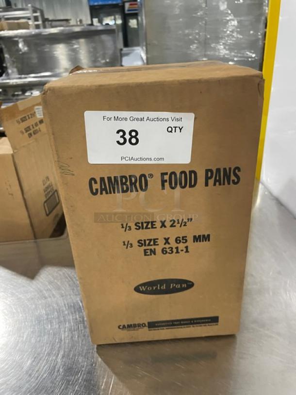 Cambro Commercial Amber High-Temp 1/3-Size 2.5" Deep Food Pan, Model 32HP150, brand new in box, durable and heat-resistant.