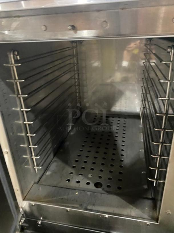Southbend Strato Steam Series STRE5D 5-Pan Electric Steamer, stainless steel, built-in pan rack, 208V 3 Phase.