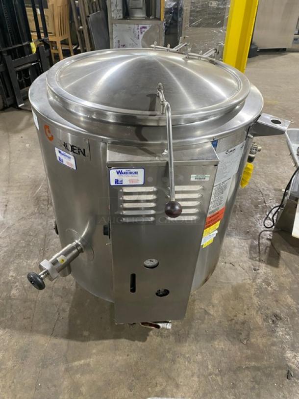 Groen AH/1-40 stationary steam kettle, stainless steel, natural gas, 40 lb. capacity, on legs, SN: 49571, visible labels.