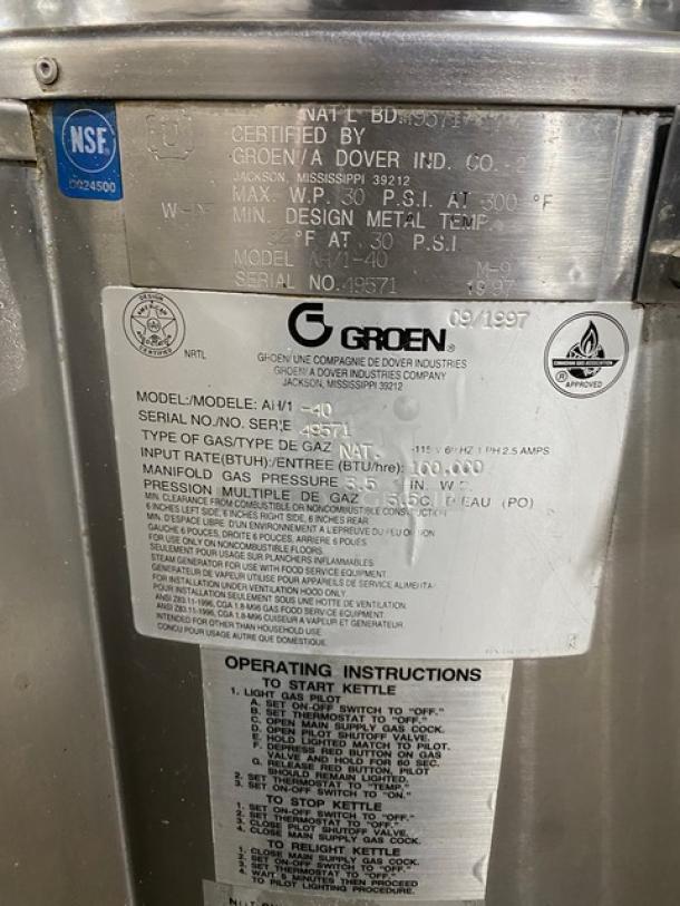 Groen AH/1-40 steam kettle, stainless steel, gas-powered, 40 lb capacity, model AH140, SN 49571, on legs, 115V 1 phase.