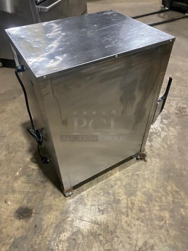 Alto-Shaam 500S Halo Heat commercial stainless steel heated holding cabinet on casters, one-phase, 2016 model.