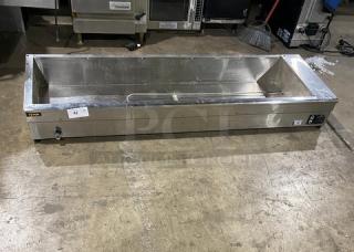 Vevor HTB210 stainless steel countertop food warmer, electric-powered, 110V, on legs, model SN: 20220523C-014, excellent condition.