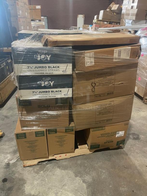 Mixed pallet with Crystal Ware Jumbo Straws, Pack N’Wood Salad Containers, Dart Solo Cups, LBP Catering Trays, and Quantum Shelf. Brand new.