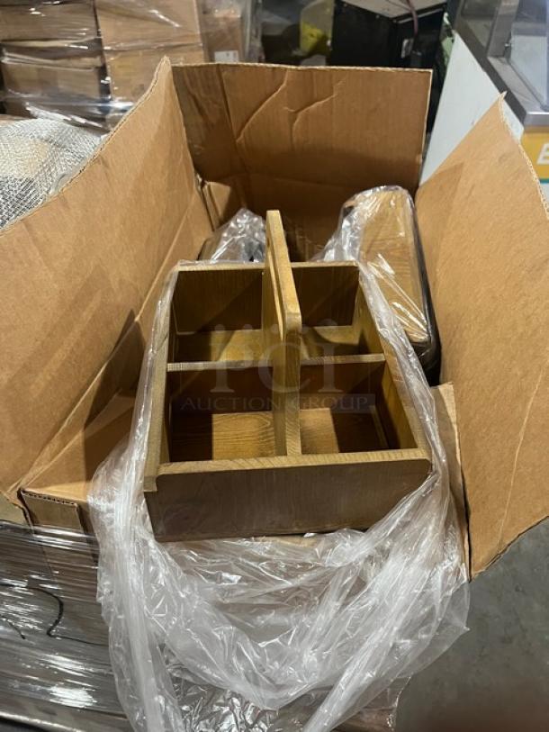 Mixed pallet with wooden organizer, wrapped in plastic, in a cardboard box. Contains various commercial kitchenware, new condition.
