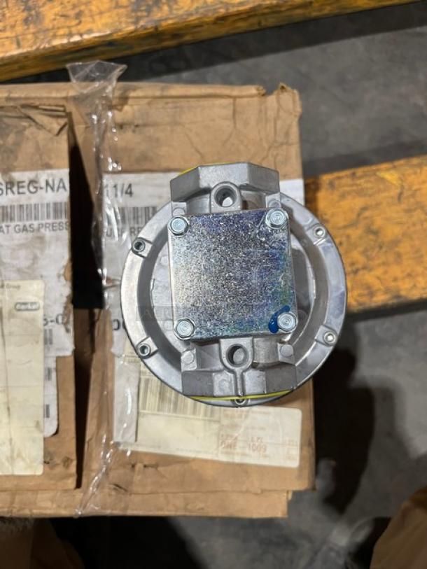 Brand new Vulcan Commercial 1-1/4" Natural Gas Pressure Regulator, Model PRESREG-NA11/4, in original packaging.