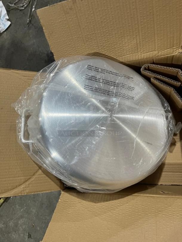 BRAND NEW Winco Commercial Aluminum Brazier, Model AXBZ15, 15 Qt. Capacity, in original packaging, with labeled plastic wrap.