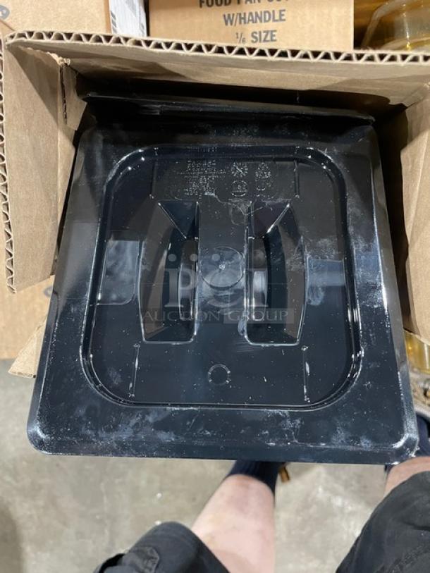 Brand new mixed pallet with Cambro Versa Organizer Bin, model 5412CBP480, and Cambro H-Pan & Camwear series food pans and lids.