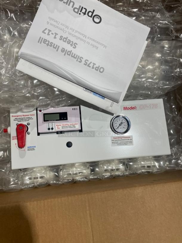 Brand new Pentair Everpure OP175/16 commercial reverse osmosis system, 16 gal storage, 120V, in box with manual.