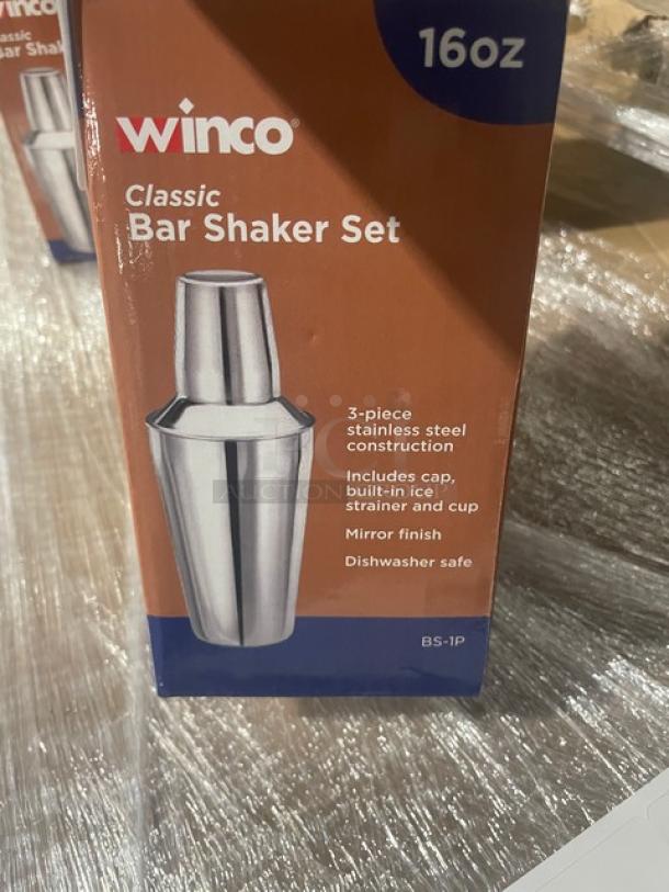 New Winco BS-1P 16oz bar shaker set, mirror shine stainless steel, includes cap and strainer, dishwasher safe, in box.