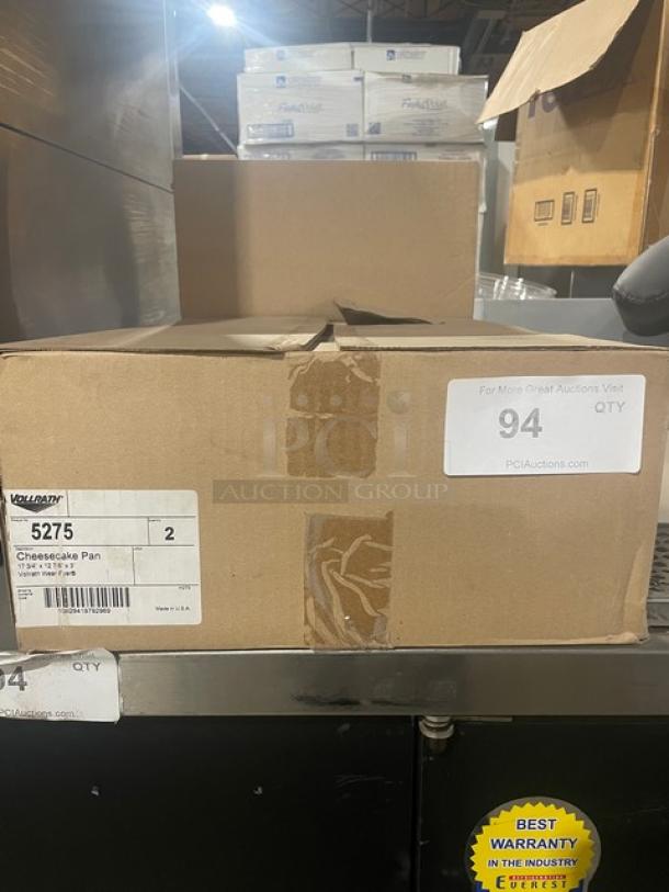 Brand new Vollrath Wear-Ever commercial cheesecake pan, model 5275, in original box. Size: 18"x13"x3", aluminum alloy.