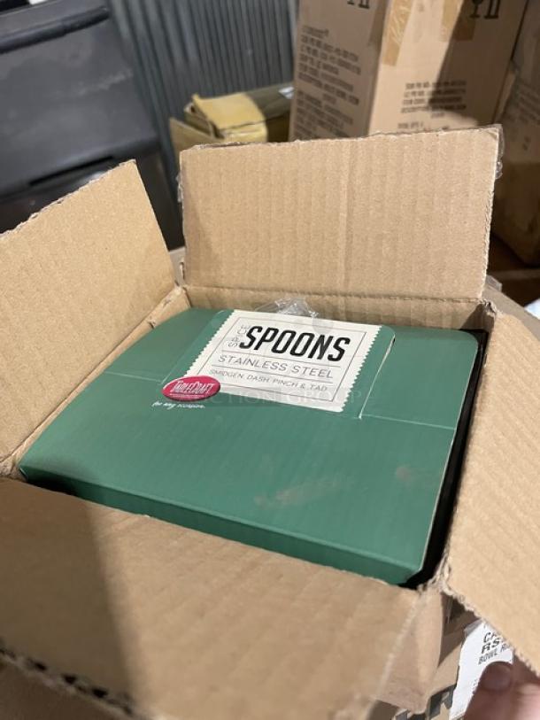 Brand new TableCraft H723 four-piece stainless steel spice spoons set, in packaging. 24 sets per case.