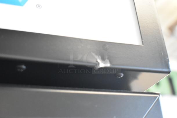 BRAND NEW 2025 True GDM-23-HC cooler with scratch on the metal frame. Features poly-coated racks. 115 Volts, 1 Phase.