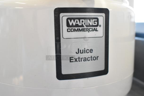 Waring 31JE27 Juice Extractor, metal, brand new scratch and dent, 120 volts, 1 phase, countertop use.