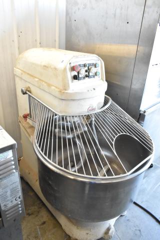 HL-17066-K Metal Commercial Floor Style 66 kg Spiral Dough Mixer w/ Stainless Steel Mixing Bowl, Bowl Guard and Dough Hook Attachment. 220 Volts, 3 Phase. - Item #1199678
