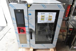 BRAND NEW Blodgett AETE101R stainless steel combi convection oven, electric, 208V, 3 phase, features labels and protective film.