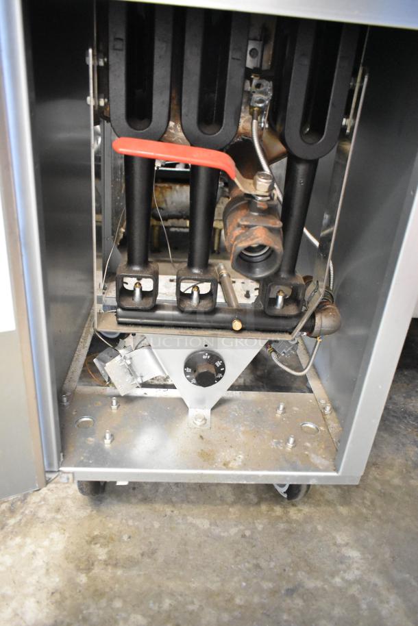 2024 Hurakan HKN-FXF40A/US stainless steel commercial deep fat fryer, natural gas, on casters, 90,000 BTU.