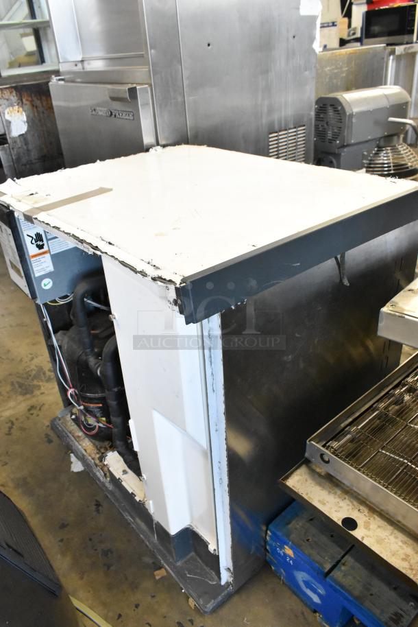 Scotsman C1030MA-32B stainless steel commercial ice head, 208/230V, 1 phase. Visible wear, suitable for restoration.