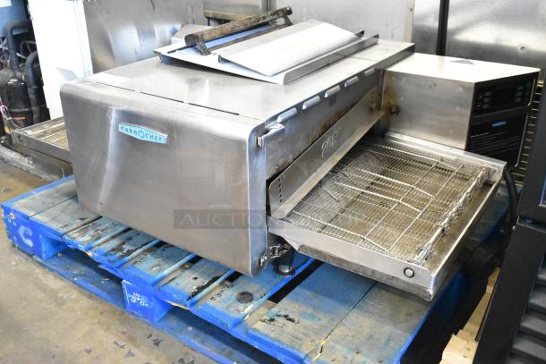 2017 Turbochef HhC2020 stainless steel rapid cook conveyor oven, 208/240V, 3 phase, commercial countertop model.