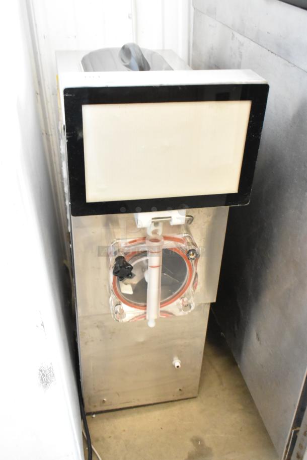 Vevor XRJF-11 stainless steel slushie machine, single flavor, countertop, 115V, 1 phase, in used condition.