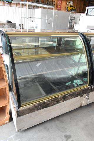 Kinco NSRM3 metal deli display case, commercial floor style. Features glass front, two shelves, 110V, 1 phase.