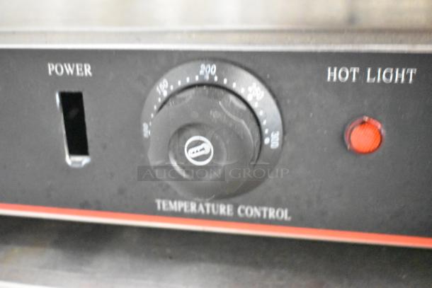 TCG-511EC Stainless Steel Panini Press, 110V, 1 Phase, features temperature control and hot light indicator, commercial-grade.