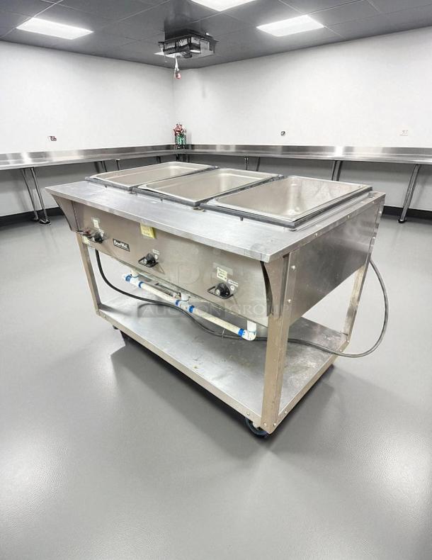 Vollrath 38213 ServeWell SL 3 Well S/S hot food steam table, electric, 2100W, 120v, great condition, tested, and working.