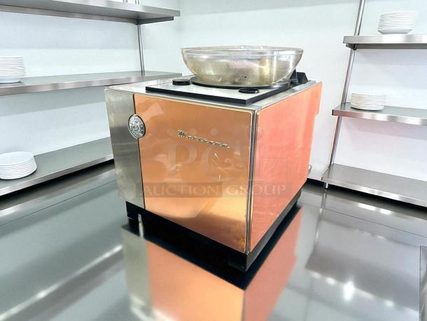 Thermoplan Mastrena V901 CS2 espresso machine in great condition, stainless steel finish, tested and working, 208v 1ph.
