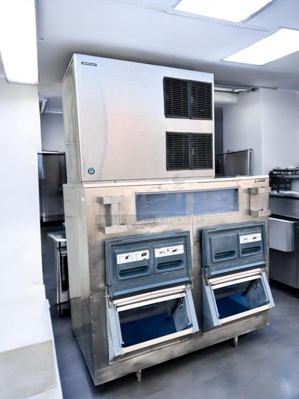 Hoshizaki KM-1900SAJ3 ice maker in outstanding condition, with twin Follett ice bins. Fully tested and working.