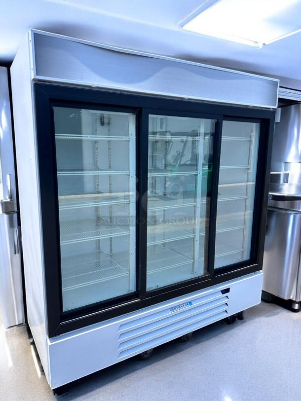 Beverage-Air MMR66HC-1-W, 3-door commercial refrigerator, superb condition, white finish, fully tested, working.