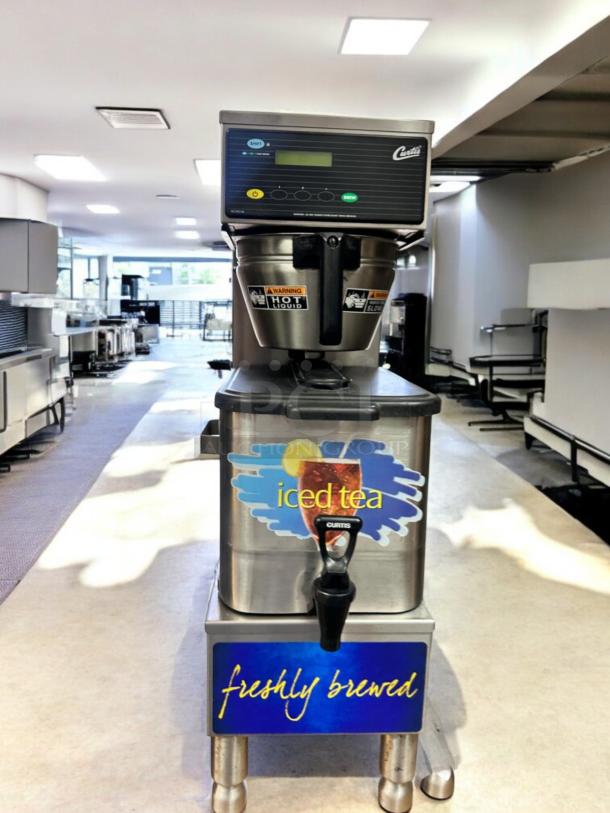 Wilbur Curtis TBP commercial iced tea brewer, 3.5 gallon, immaculate condition, fully tested, working, "freshly brewed" and "iced tea" graphics visible.