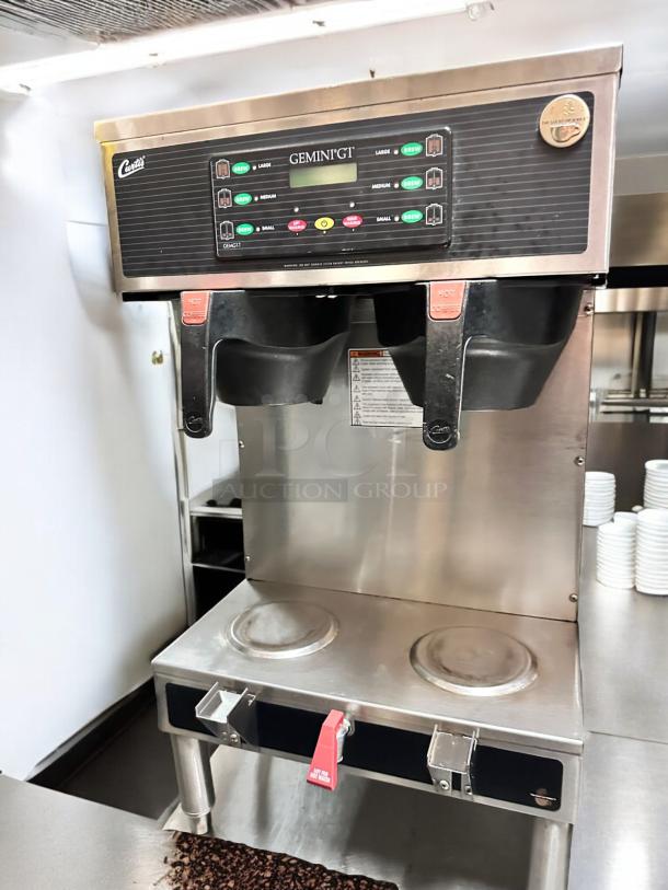 Curtis GEMINI GT twin coffee brewer, excellent condition, 120V, fully tested, with dual brew baskets and control panel.