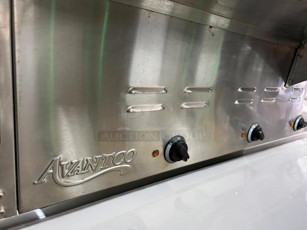 Avantco STE-4SGA electric steam table controls, showing dials and Avantco logo. Stainless steel, tested and working.