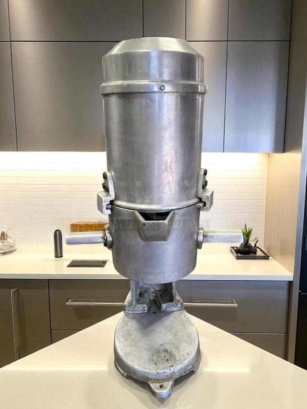 Sno-Master snow cone machine in great condition, 115v, 1ph. Fully tested and working. Brushed metal finish, industrial design.