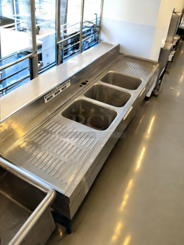 Supreme Metal 3-compartment underbar sink with dual drainboards, NSF certified, excellent condition, fully tested.
