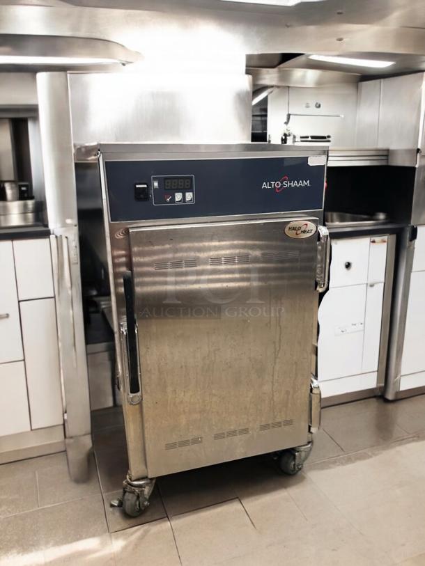 Alto-Shaam 500-S holding cabinet in excellent condition, low-temp, 120V, fully tested, visible control panel and Halo Heat label.