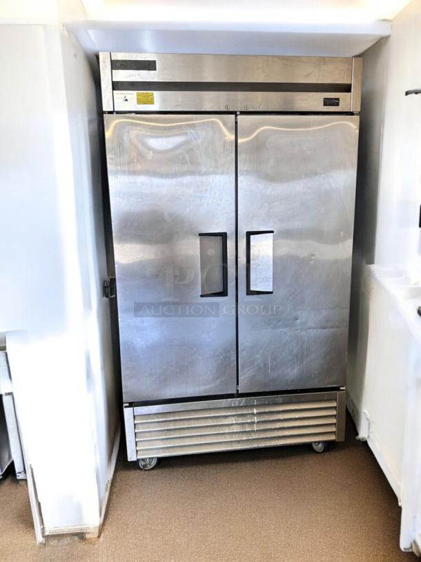 True T-43-HC 2-door commercial refrigerator in excellent condition, 115V, stainless steel, fully tested and working.