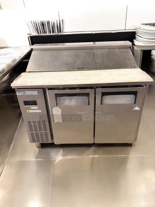 Everest EPR2 2-Door Sandwich Prep Table, excellent condition, 115V, stainless steel, fully tested, label shows model and make.