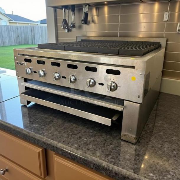 Vulcan VACB36 gas charbroiler, stainless steel, 36"W, radiant, 108 kBTU, fully tested, excellent condition.