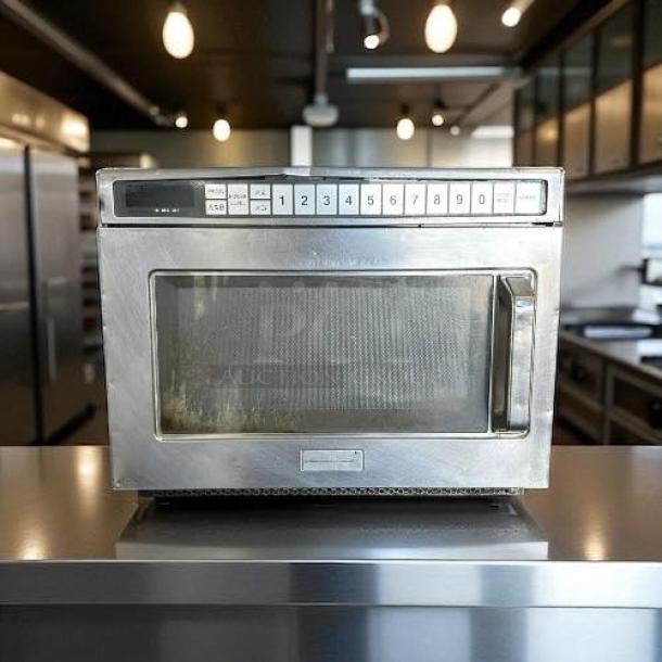 Panasonic NE-17723 commercial microwave oven, 1700W, 3-stage cooking, stainless steel, excellent condition, tested working.