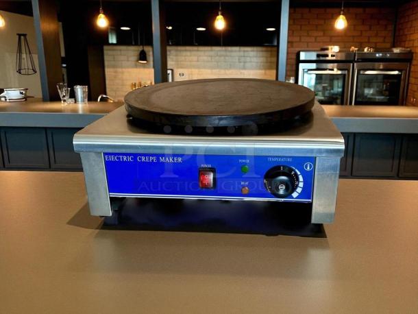 Italy Model HE-1E 17.7" electric crepe maker, 115v, excellent condition, tested and working, blue control panel with knobs.