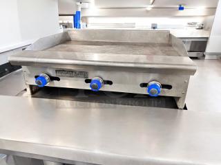 American Range ARMG-36 36" gas griddle with manual controls, outstanding condition, stainless steel, fully tested.