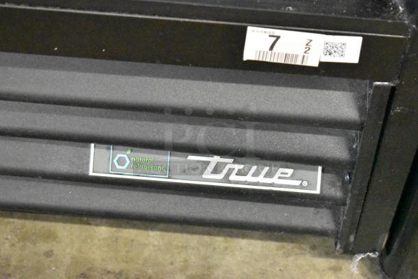 True GDM-41SL-48-HC-LD cooler base with “natural refrigerant” and True logo. Includes auction tag with barcode.