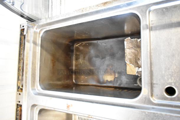 Axis AX-GPC2 stainless steel 2 bay pasta cooker, commercial floor style, natural gas powered, 100,000 BTU capacity.