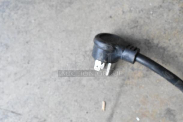 Power plug for True GDM-26-HC commercial reach-in cooler, 115V, 1 Phase; emphasizes electrical compatibility.
