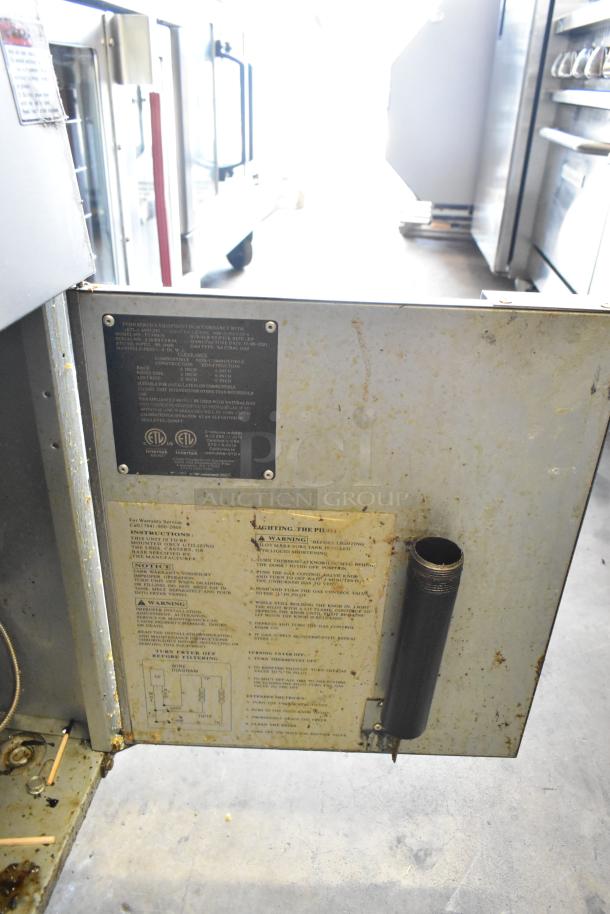 2021 Avantco FF300-N Stainless Steel Natural Gas Deep Fryer, 90,000 BTU. Visible maintenance instructions and ETL certification label.