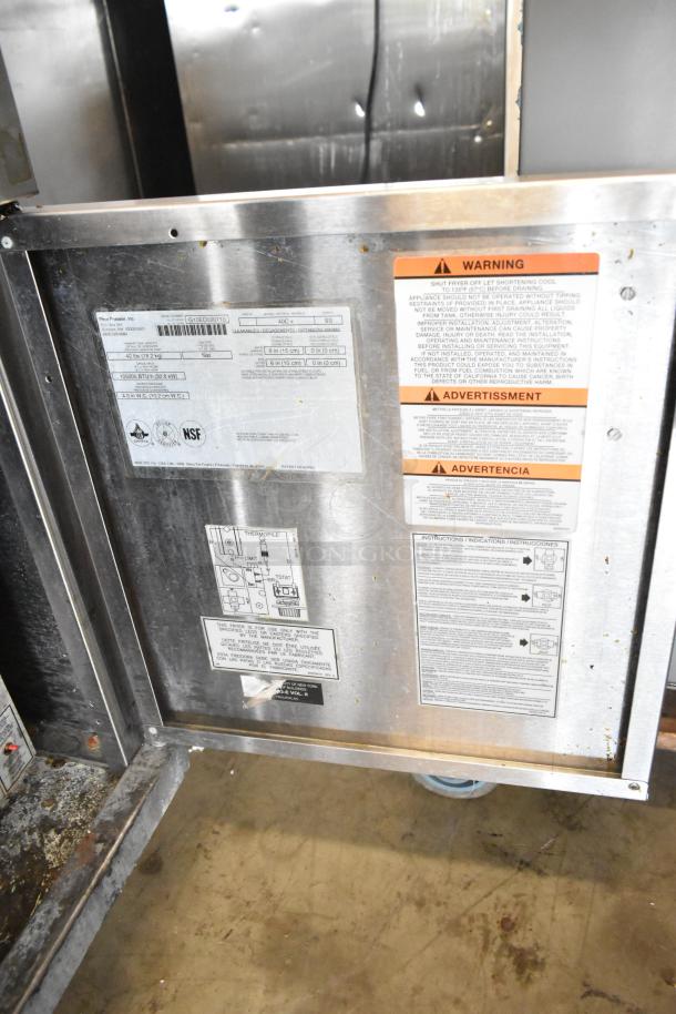 Pitco Frialator 40C deep fat fryer, stainless steel, natural gas, 105,000 BTU. Warning and instruction labels visible.
