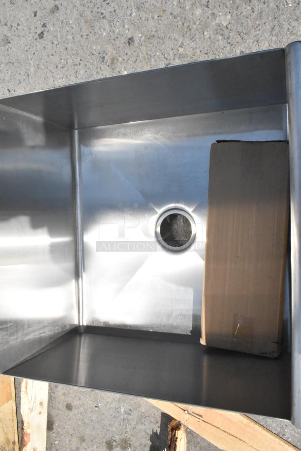 Brand new Regency stainless steel single bay sink, scratch and dent, no legs.