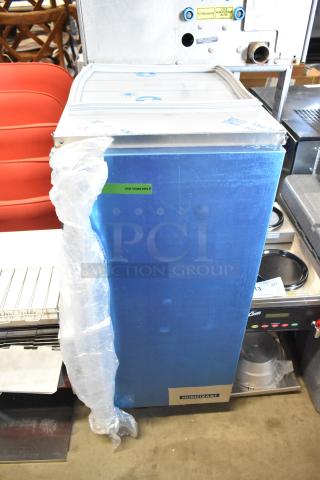 BRAND NEW 2025 Hoshizaki C-80BAK stainless steel ice machine, 27 lb. bin, 92 lb. capacity. Scratch and dent condition.