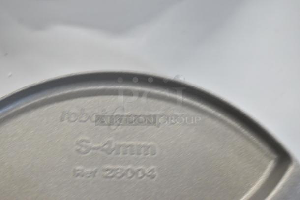 Alt text: Robot Coupe 28004W 5/32" slicing disc, brand new, marked with "robot coupe" and "Ref 28004" for easy identification.