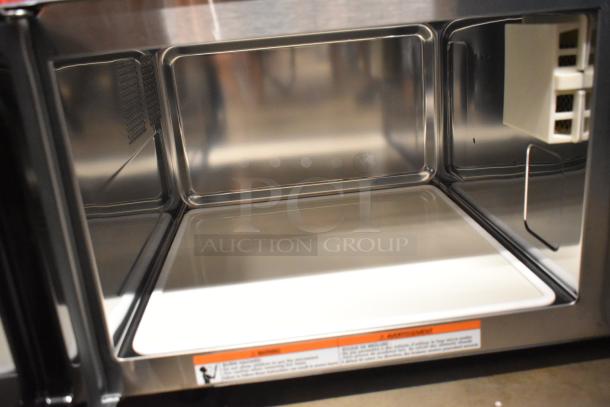 Brand new Solwave 180MW1000SS stainless steel commercial microwave, 120V, with push button controls. Scratch and dent condition.